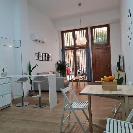 La Victoria 3 Апартаменты *