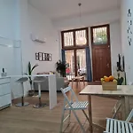 La Victoria 3 דירה *